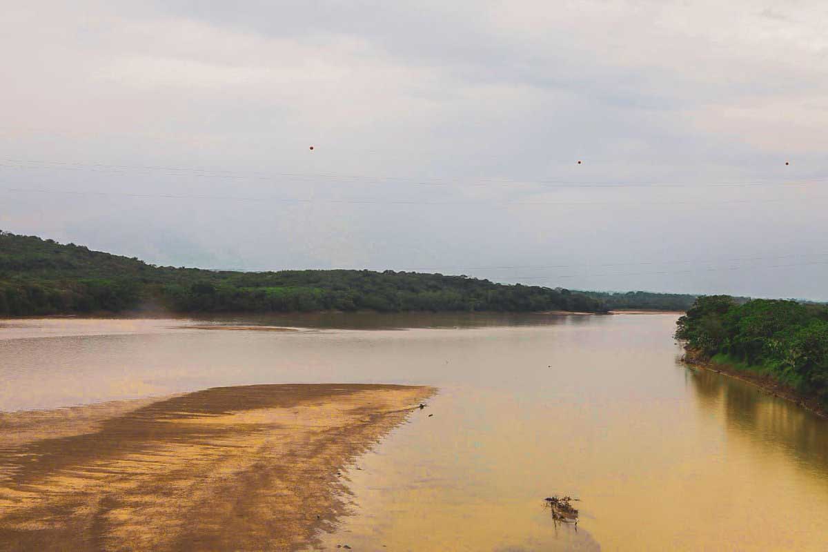 DudXO10WsAICgbu Karen Abudinen