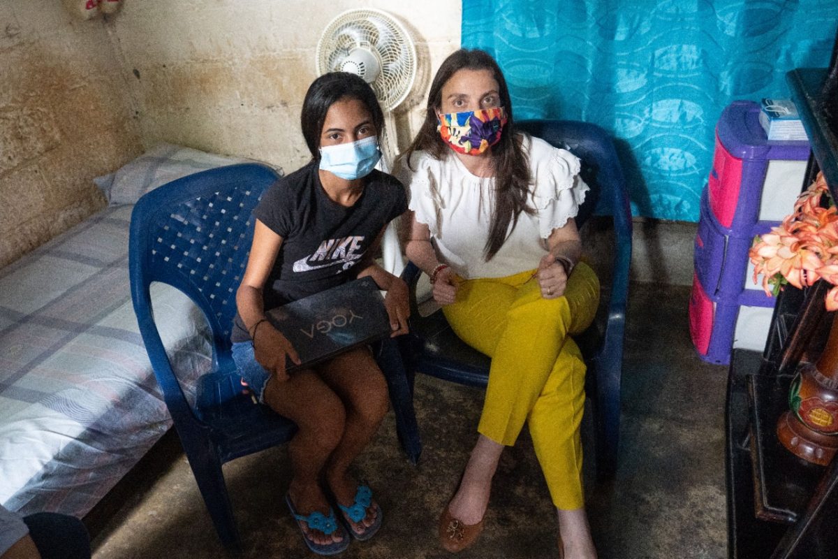 WhatsApp Image 2020 11 03 at 3.16.38 PM 1 scaled Karen Abudinen WhatsApp Image 2020 11 03 at 3.16.38 PM 1 scaled Karen Abudinen